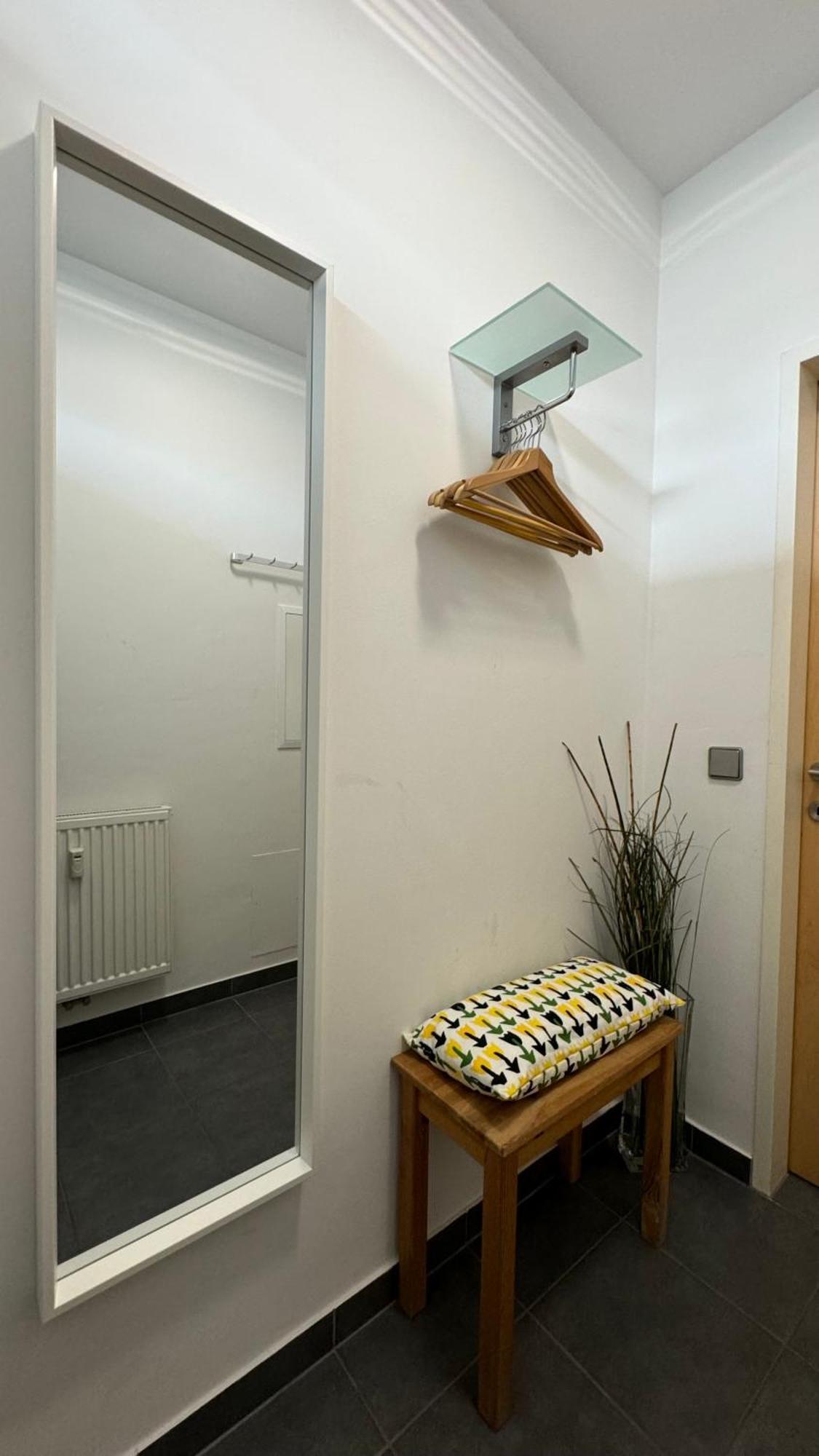 City Apartement Linz Fuer 5 Gaeste Mit Self-Checkin Und Kueche Exterior foto