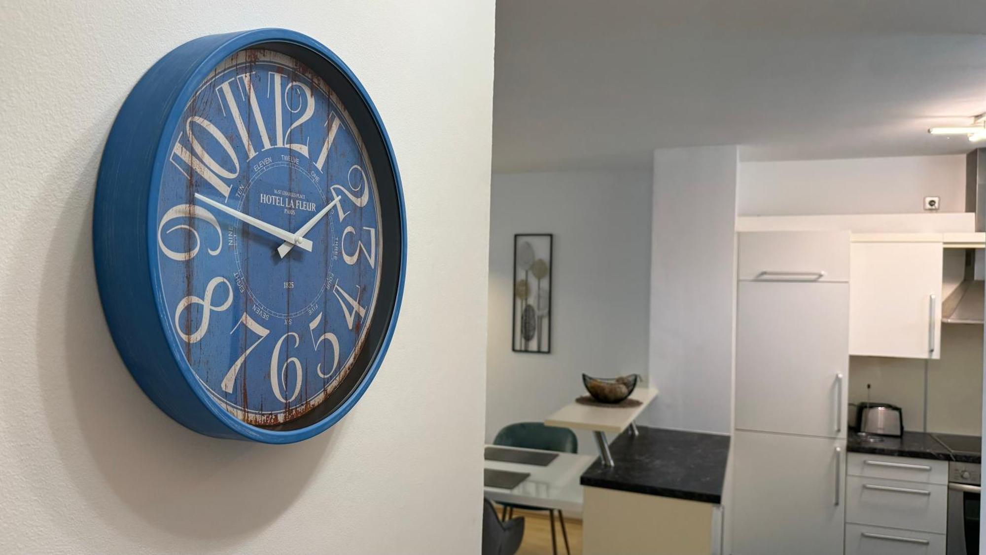 City Apartement Linz Fuer 5 Gaeste Mit Self-Checkin Und Kueche Exterior foto